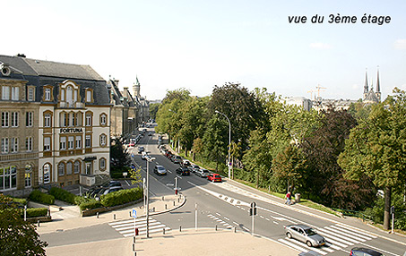 la vue sur Luxembourg d'une des chambres du studio hôtel